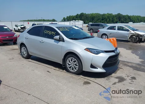 2018 Toyota Corolla Le z USA, uszkodzony, nr VIN 2T1BURHE4JC016663